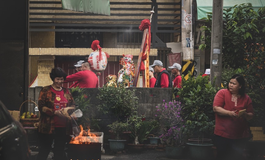 **熱烈好評** [旗艦門市] 穿梭神采之間——輕鬆上手廟會與慶典紀實攝影